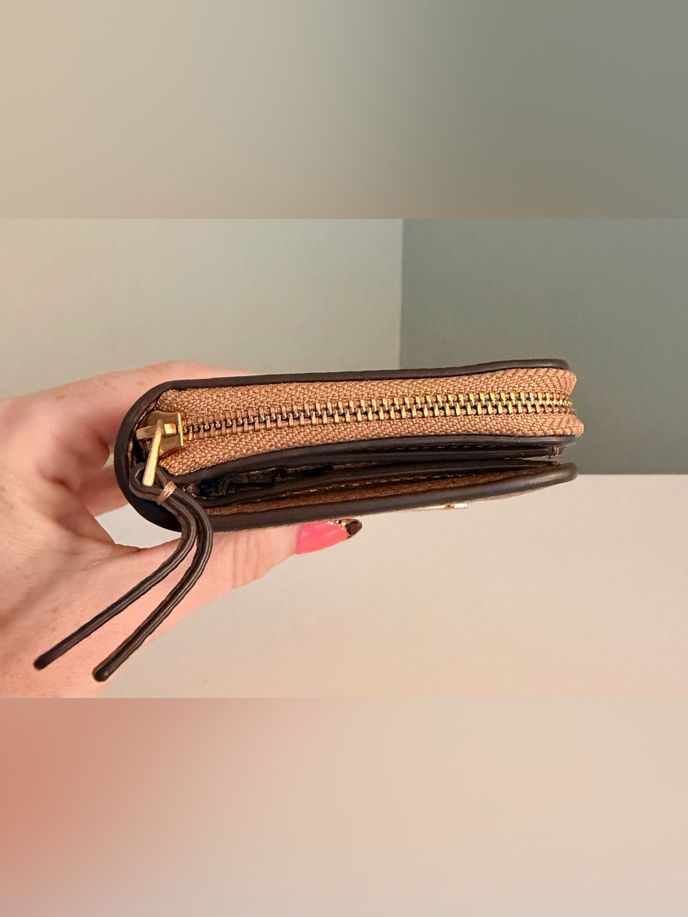 Tory Burch Tan Leather Britten Chain Shoulder Bag with Matching Wallet - Picture 15 of 16